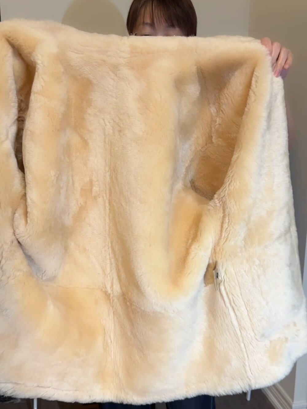Brand new Genuine Shearling Lambskin Women’s Coat Ultra-Soft - Picture 5 of 10